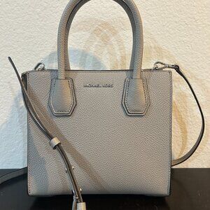 Michael Kors Mercer Pebbled Small Bag Purse with Crossbody Strap - Gray / Taupe